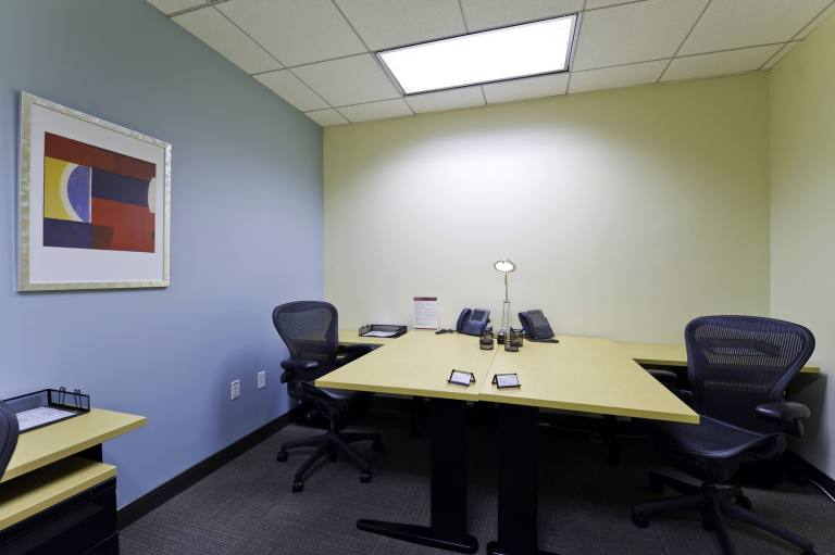 Crowborough - TN6 1DH \ Office Space Available to Rent by the Day