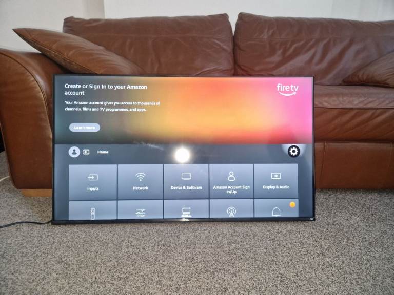 TCL 40" Full HD QLED Direct LED Smart TV with Fire TV, Alexa Voice Control, Vivid Colour