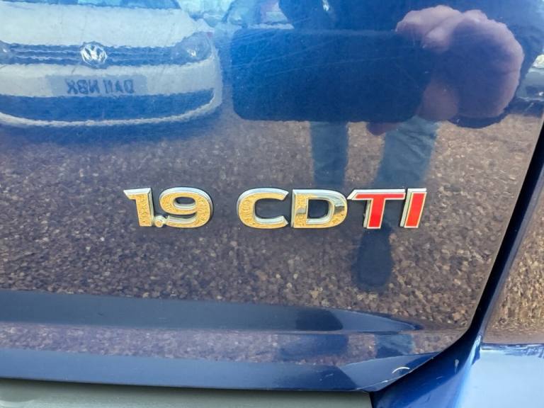 2008 Vauxhall Vectra 1.9 CDTi SRi [150] 5dr Auto ESTATE DIESEL Automatic