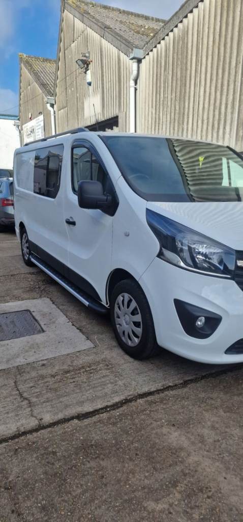 Vauxhall, VIVARO, Panel Van, 2019, Manual, 1598 (cc)