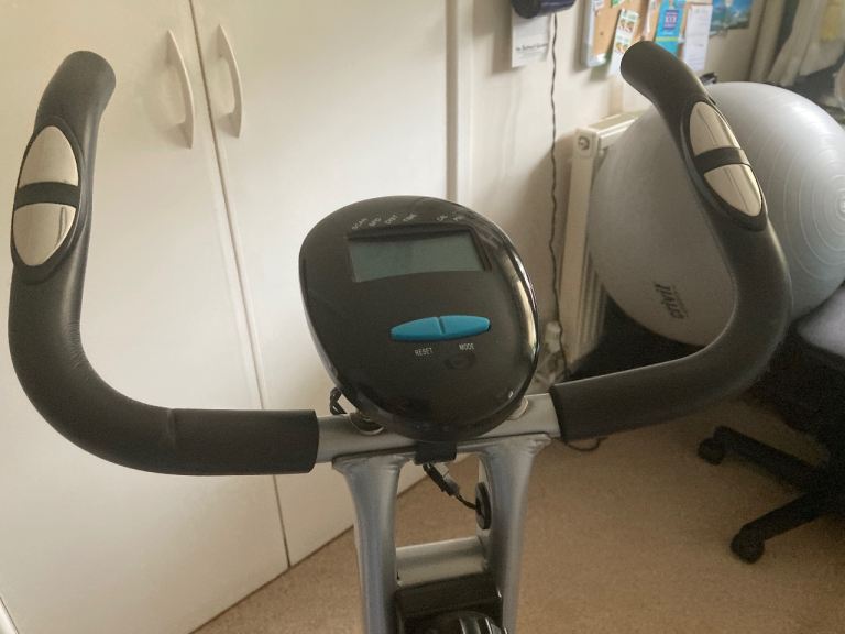 Excersize bike 