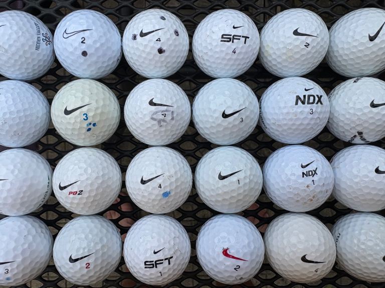 24 Nike golf balls