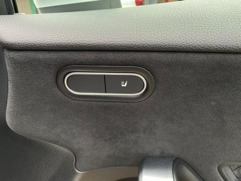 2020 Mercedes-Benz A-Class 1.3 A180 AMG Line (Executive) 7G-DCT Euro 6 (s/s) 5dr HATCHBACK Petrol...