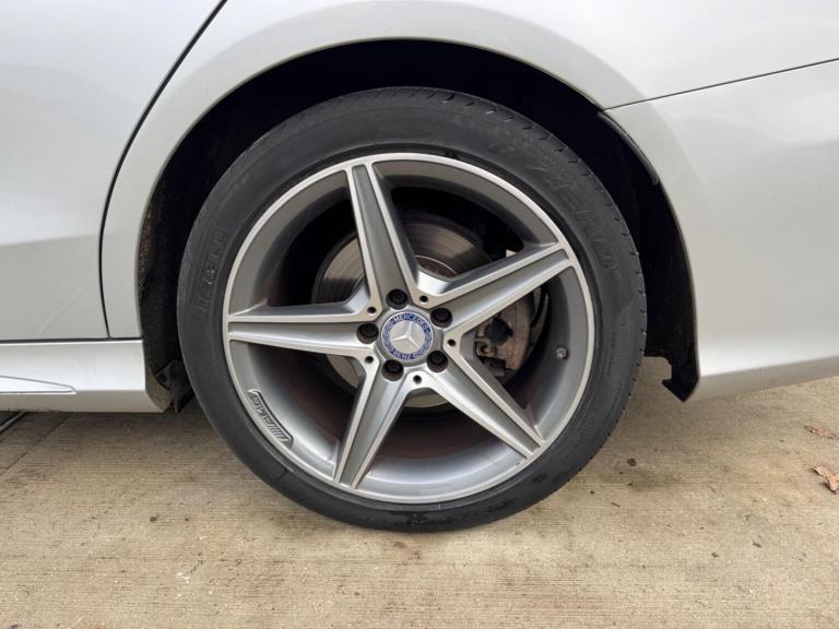 2016 Mercedes-Benz C Class 2.1 C220d AMG Line (Premium Plus) 7G-Tronic+ Euro 6 (s/s) 4dr SALOON D...