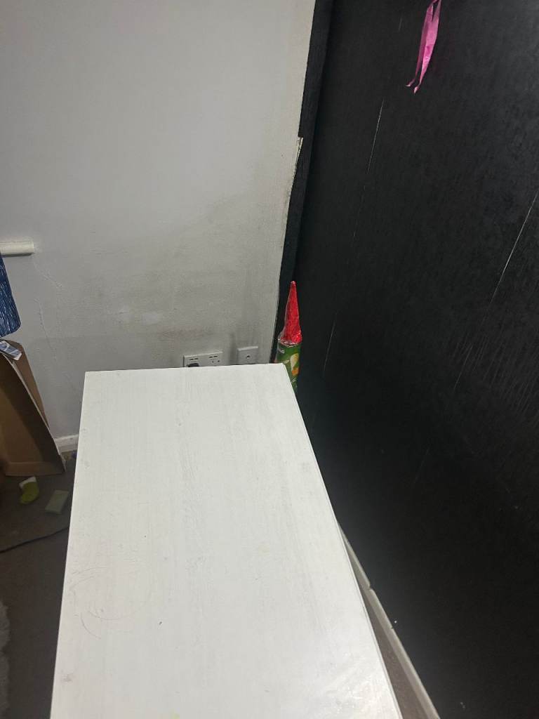 Office/study table with kid's chair - Free