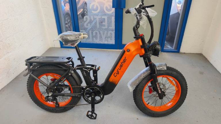 “Stock Clearance! Brand New Cyrusher Kommoda 2.0 (Orange) – Cheapest in UK!”