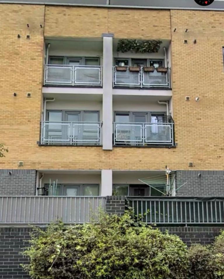 Two bedroom flat In Eltham for swap 