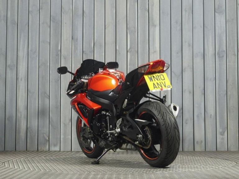 2010 10 SUZUKI GSX-R600