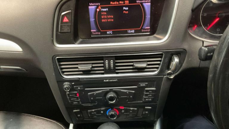 2009 Audi Q5 2.0 Q5 SE TDI Quattro Semi-Auto 4WD 5dr SUV Diesel Automatic