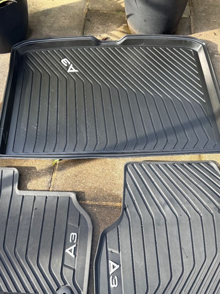 Audi Genuine A3 Rubber Mats Front & Rear Plus A3 Bootliner Excellent Condition