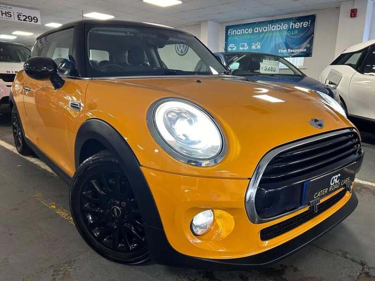 image for 2017 MINI Hatch 1.5 Cooper Hatchback 3dr Petrol Manual Euro 6 (s/s) (136 ps) Hatchback Petrol Manual