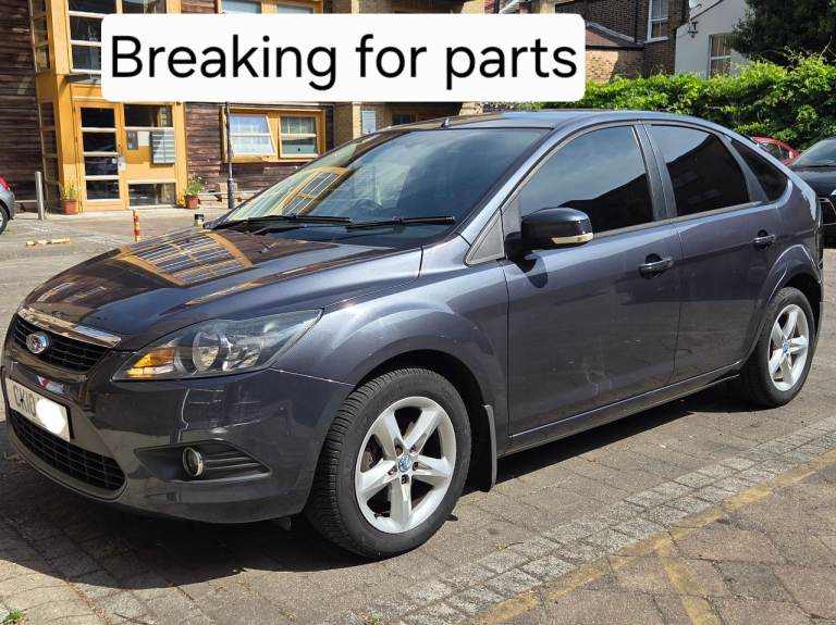 Spares - 2010 Ford Focus Zetec 5dr 1.6 Manual Petrol