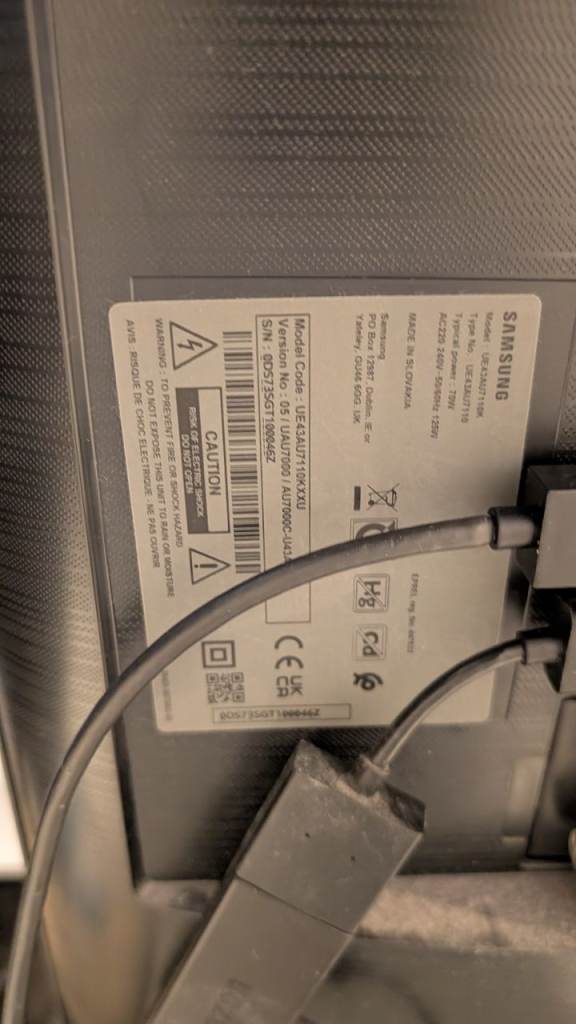 SAMSUNG SMART TV- 43 INCH- QUICK SALE
