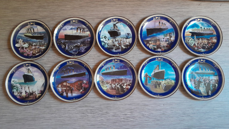 10 x Titanic Plates