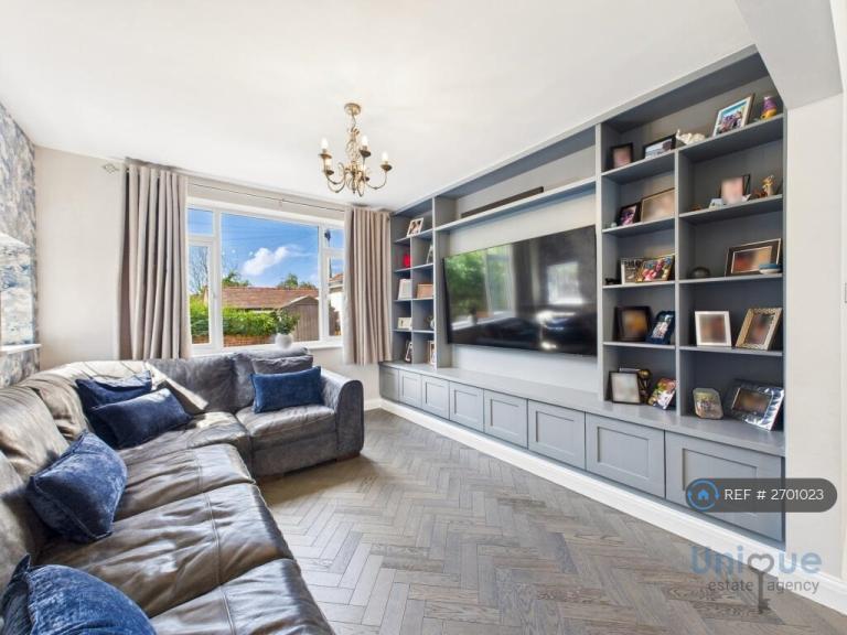 4 bedroom house in Dorset Road, Lytham St. Annes, FY8 (4 bed) (#2701023)