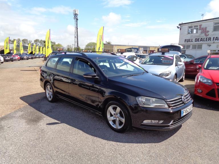 2012 Volkswagen Passat 1.6S TDI BLUEMOTION TECHNOLOGY 5-Door Diesel