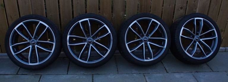 Genuine Audi 19" alloy wheels & tyres (VGC)