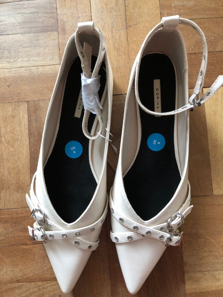 Women’s flats size UK 7 EU 41 new with tags