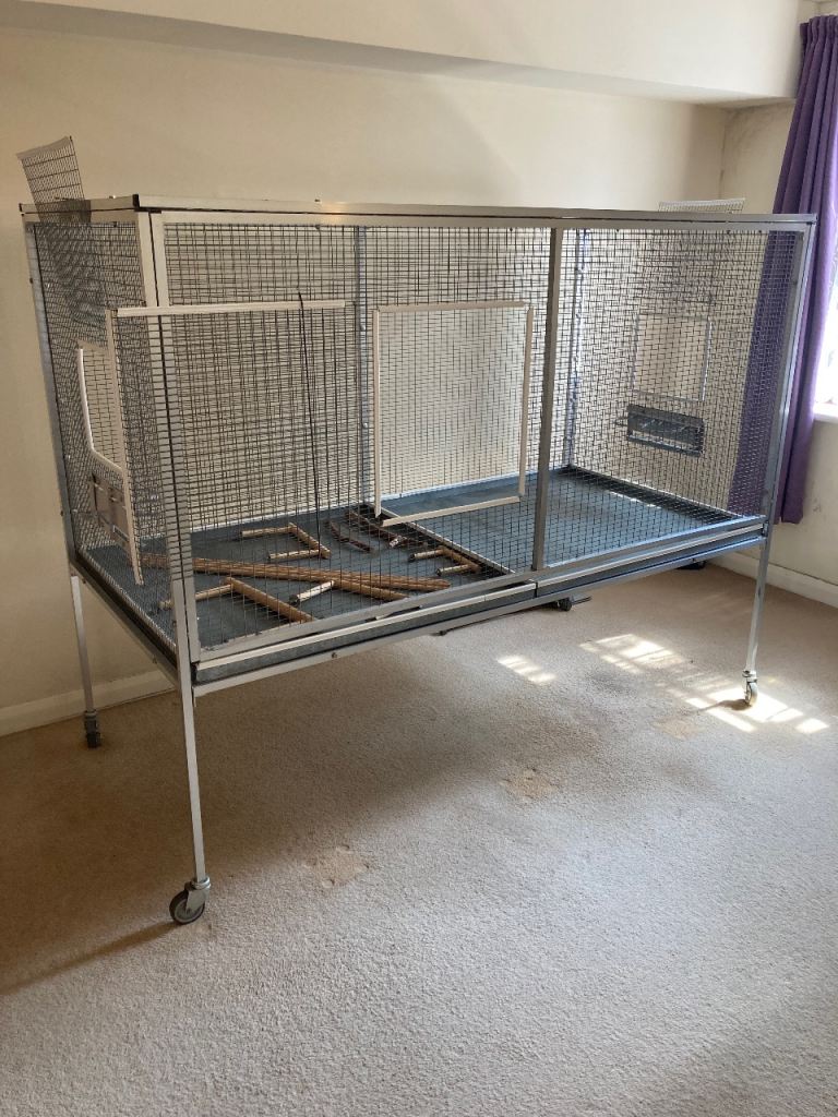 Large indoor/outdoor bird flight cage 