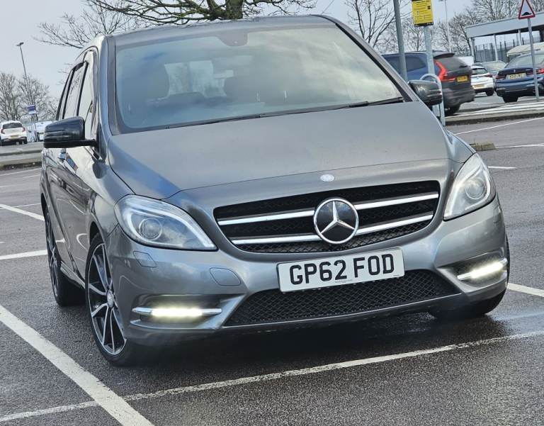 New Shape Mercedes B Class AUTOMATIC B180 1.8 CDI SPORT REVERSE CAMERA NOT Ford C-Max AUDI A3