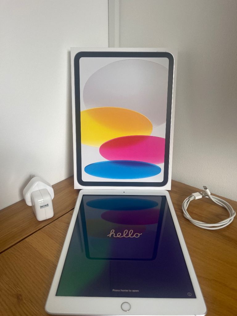 Apple iPad Generation 8 10.2 inch 32GB, Siver