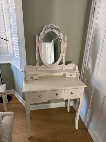 cream dressing table and stool Chester Classic Cream Dressing Table Stool