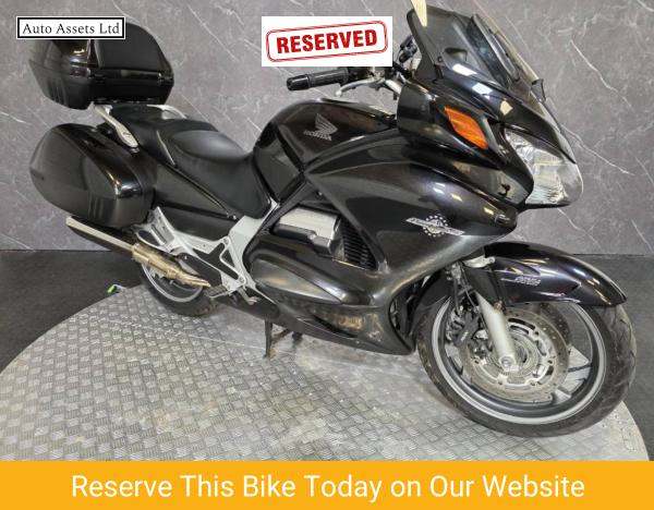 2009 Honda ST1300 Pan European 1300 Tourer Petrol Manual (126 ps) Tourer Petrol Manual