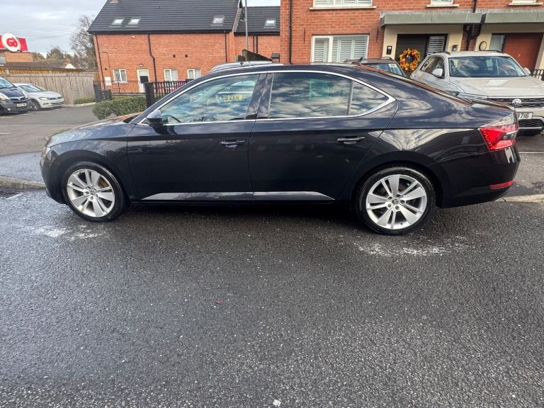 Skoda, SUPERB, Hatchback, 2020, Semi-Auto, 1968 (cc), 5 doors