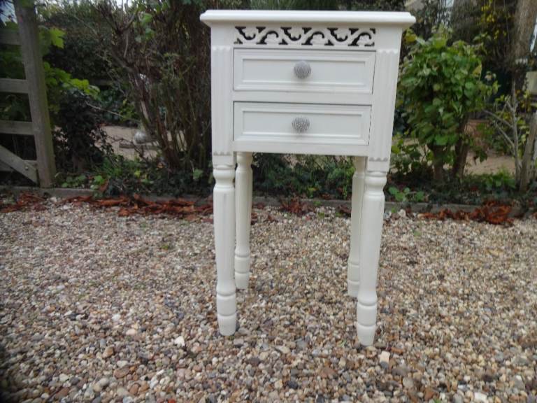 BELGRAVIA ~~ FRENCH STYLE BEDSIDE CABINET x1 ~~OFF WHITE ~~