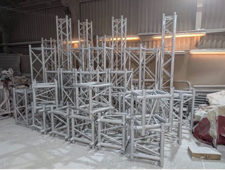 Milos M520 Truss System – Complete Heavy-Duty Rig Package