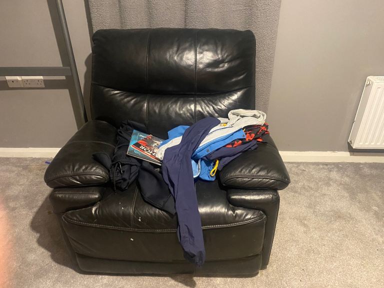 Black Leather Armchair –  electric Good Used Condition