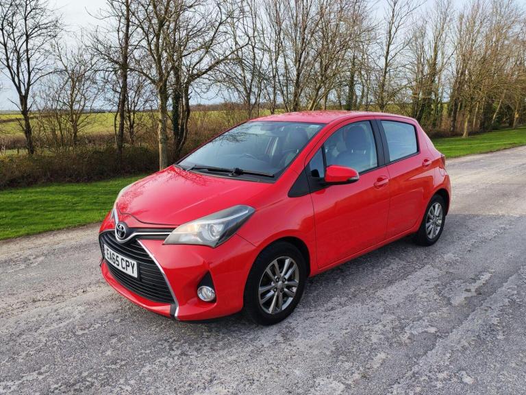 TOYOTA YARIS 1.0 VVT-i Icon Euro 6 5dr 2015