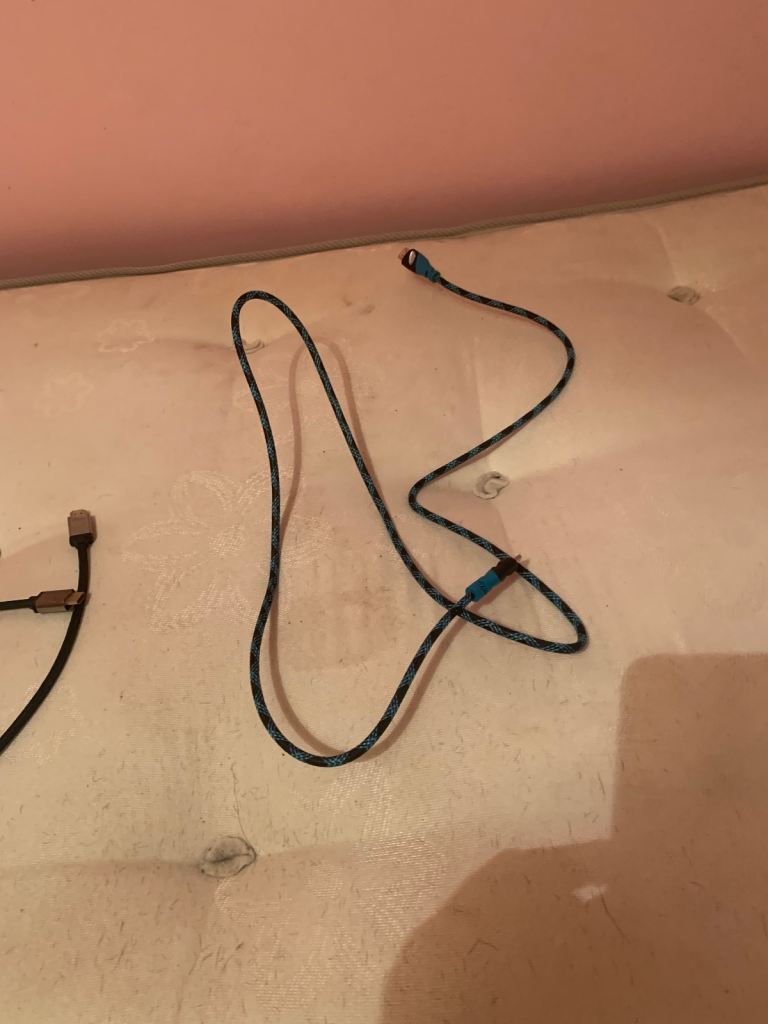 HDMI lead 