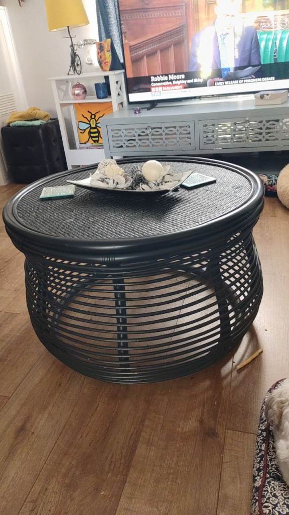 Very stylish black coffee table
