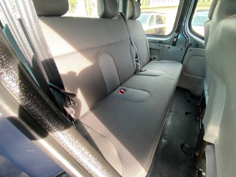 2011 Vauxhall Vivaro 2.0 2900 CDTi ecoFLEX 16v Combi FWD L1 H1 5dr MPV Diesel Manual