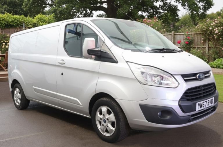 2017 Ford Transit Custom Limited 2.0 Diesel Manual L2H1 LWB, Year MOT full service History 1-owner
