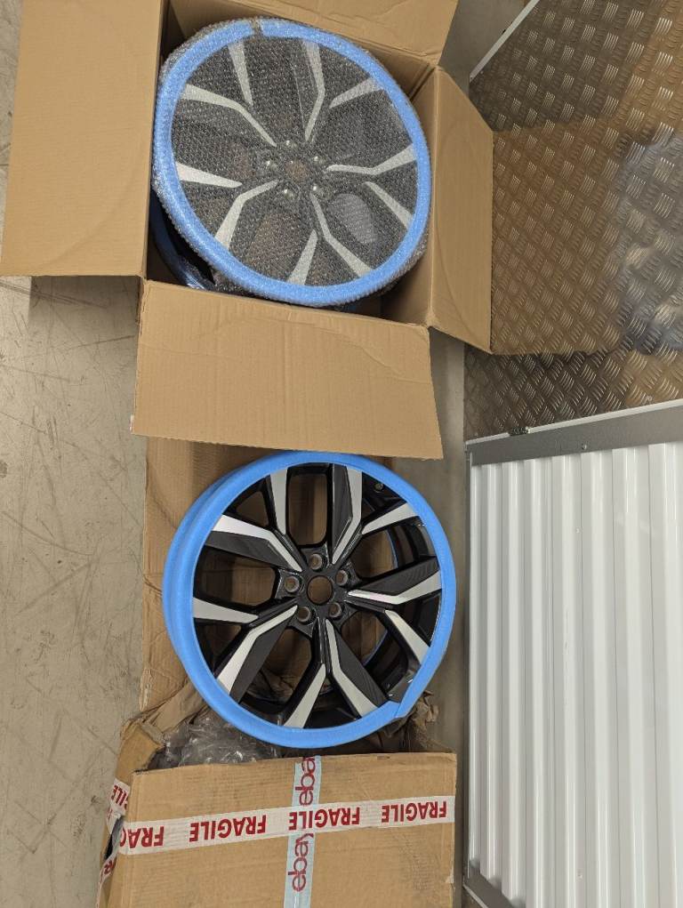 Jaguar wheels