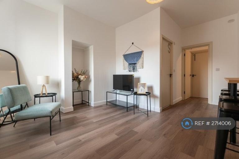 1 bedroom in Church Street West, Radcliffe, Manchester, M26 (#2714006)