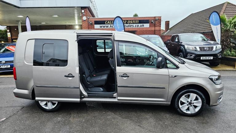 2019 Volkswagen Caddy Maxi 2.0 TDI 102PS Window Van DSG WINDOW VAN Diesel Automatic