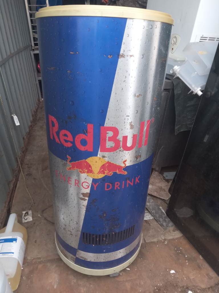 Catering equipment Icecream Yougurt Slush Coffee Beer juicers machines trailer kitchen pub items 