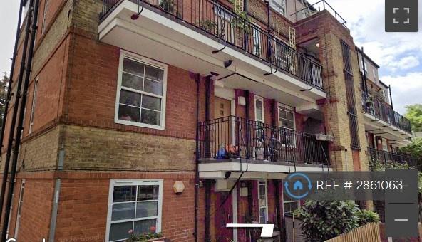 3 bedroom flat in Vauban Estate, London, SE16 (3 bed) (#2861063)