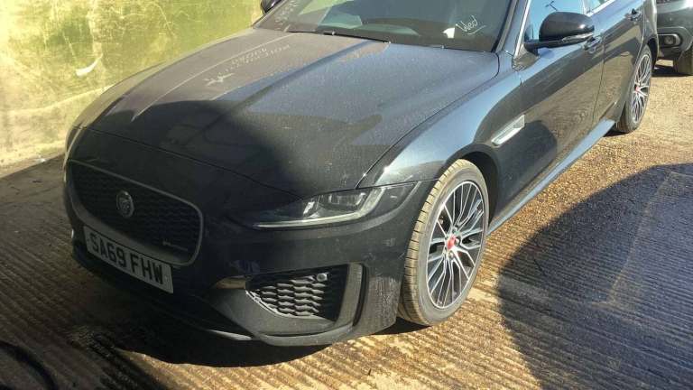 2019 Jaguar XE 2.0d R-Dynamic S 4dr Auto SALOON DIESEL Automatic