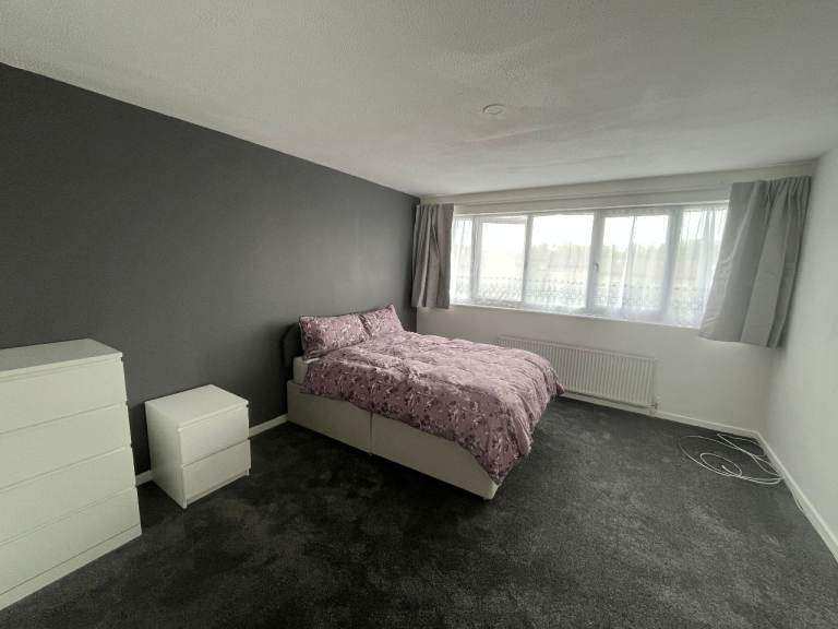 Spacious & Cosy Double Room For Rent AT MK14 7BH
