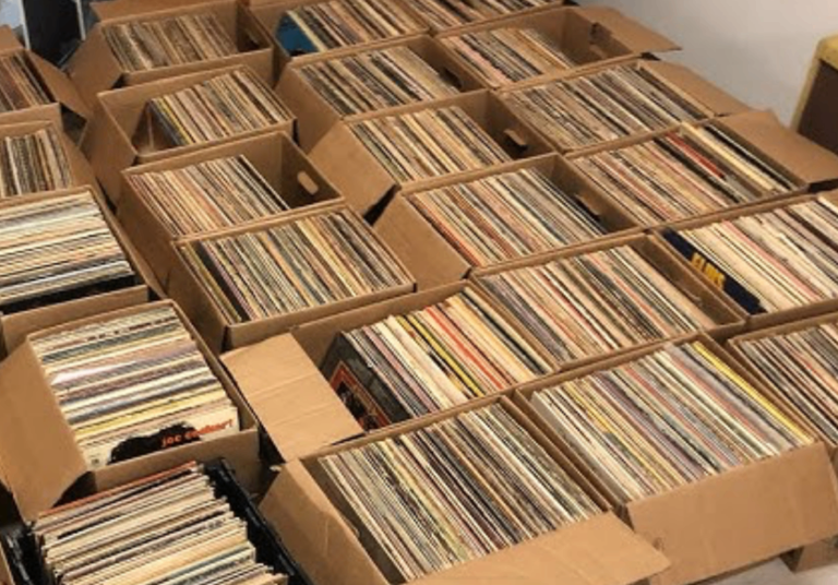 Small & Large Record Collections Wanted across E Yorks.LP Records & Vinyl.Pay top CASH prices 