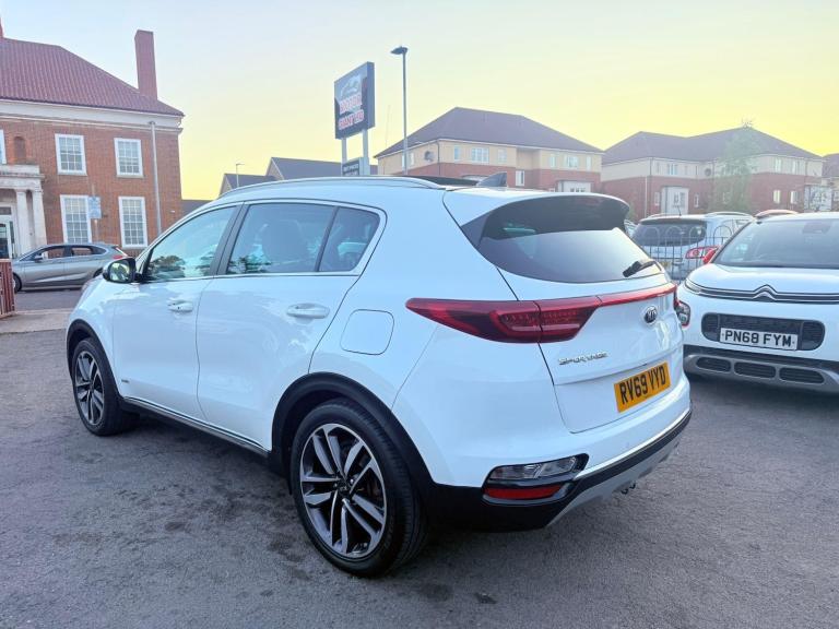 2019 Kia Sportage 1.6 CRDi EcoDynamics+ 4 DCT AWD Euro 6 (s/s) 5dr ESTATE Diesel/Electric Hybrid ...