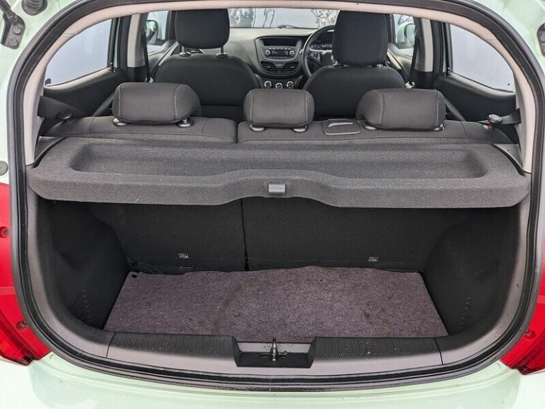 2017 Vauxhall Viva i SE Hatchback Petrol Manual