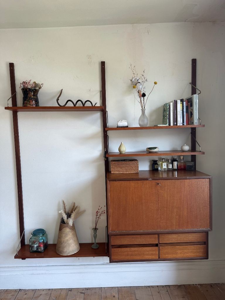 Shelving / Storage Wall Unit 