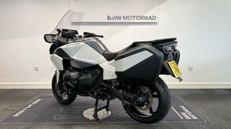 2025 BMW R1300 BMW R1300 RT LE ASA (25MY) TOURER Petrol Manual