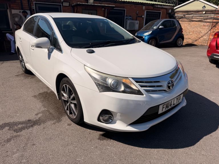 Toyota, AVENSIS, Saloon, 2014, Semi-Auto, 1798 (cc), 4 doors
