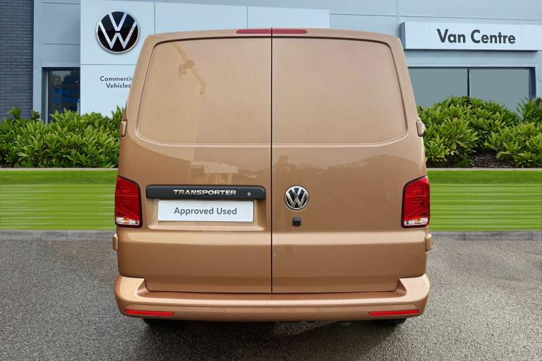 2022 Volkswagen Transporter 2.0 TDI 150 Highline Van Van DIESEL Manual